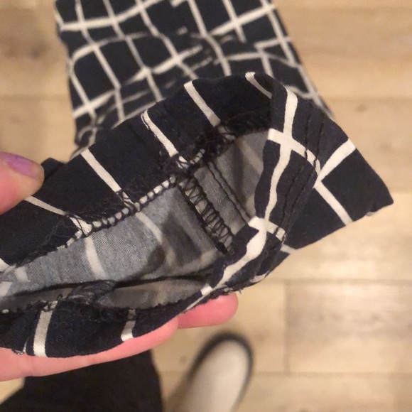 Black and White Stretchy Pants - Picture 8 of 10